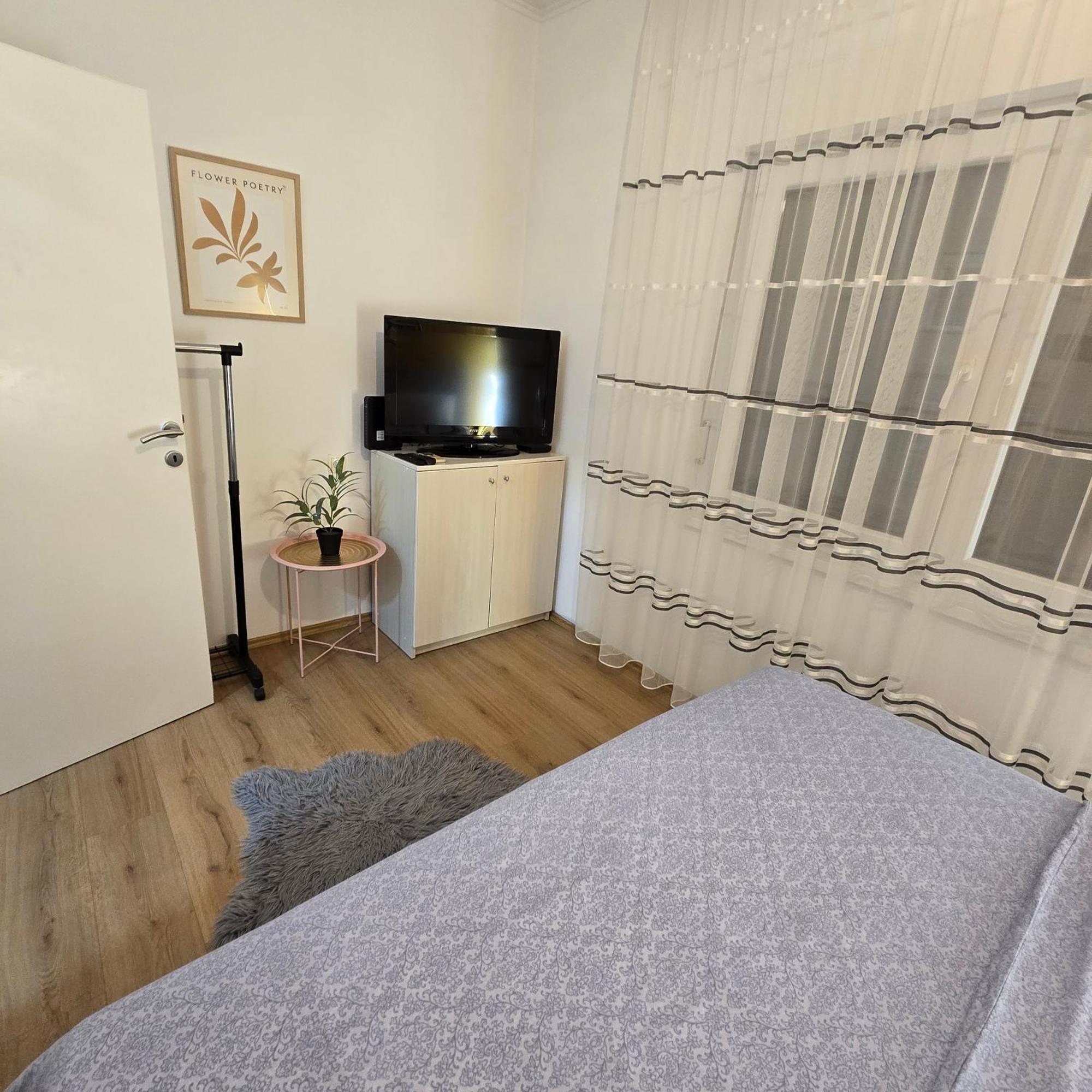 Apartman Hersek Mostar Exteriör bild